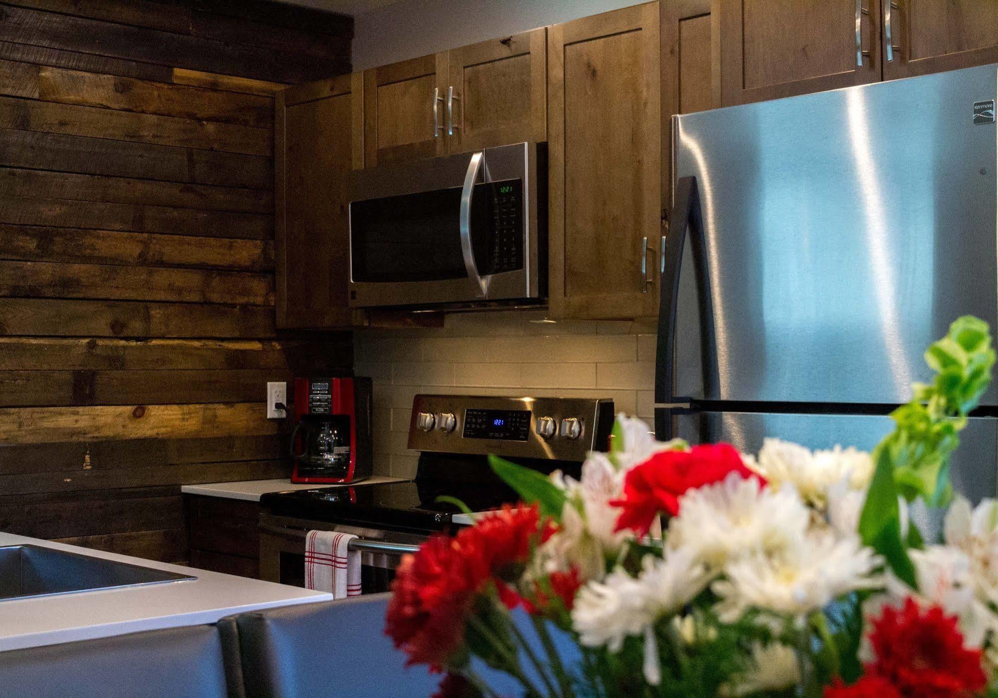 Lake Placid Inn: Residences Εξωτερικό φωτογραφία